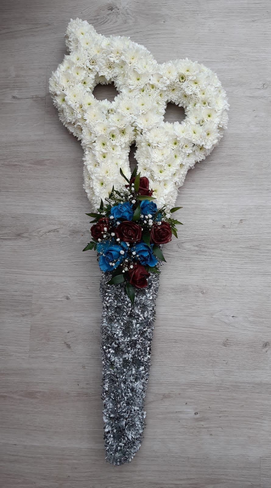 Scissors Floral Tribute – Tailor, Barber & Craft-Inspired Funeral Arrangement